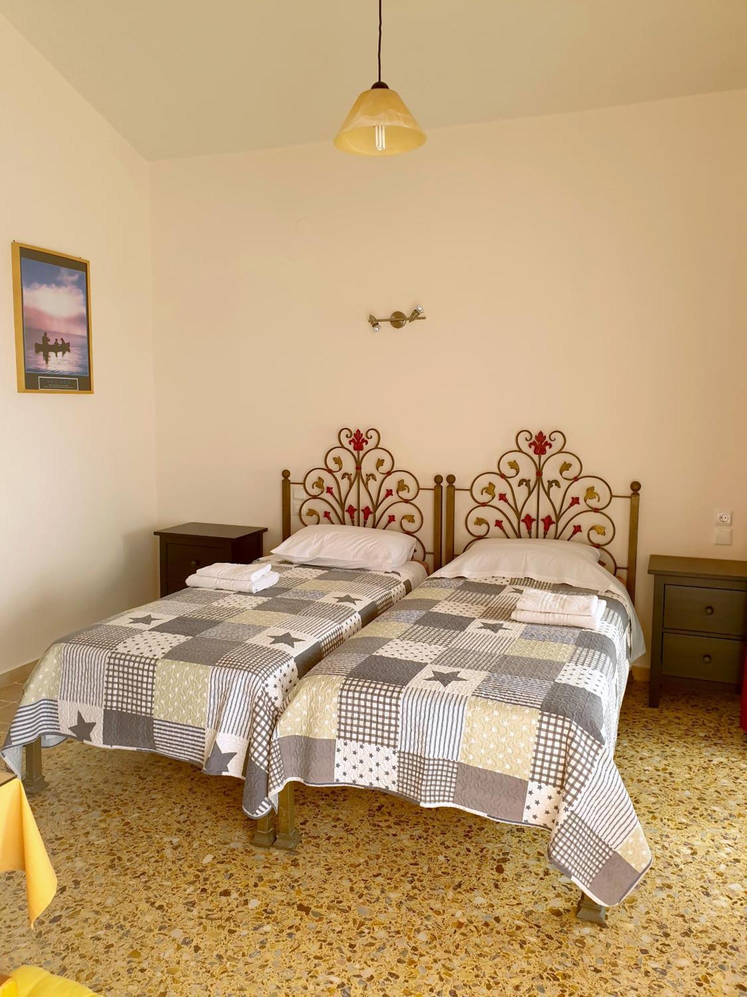 Filippos Apartments "Room 5" No Kitchen Sparta Exterior foto